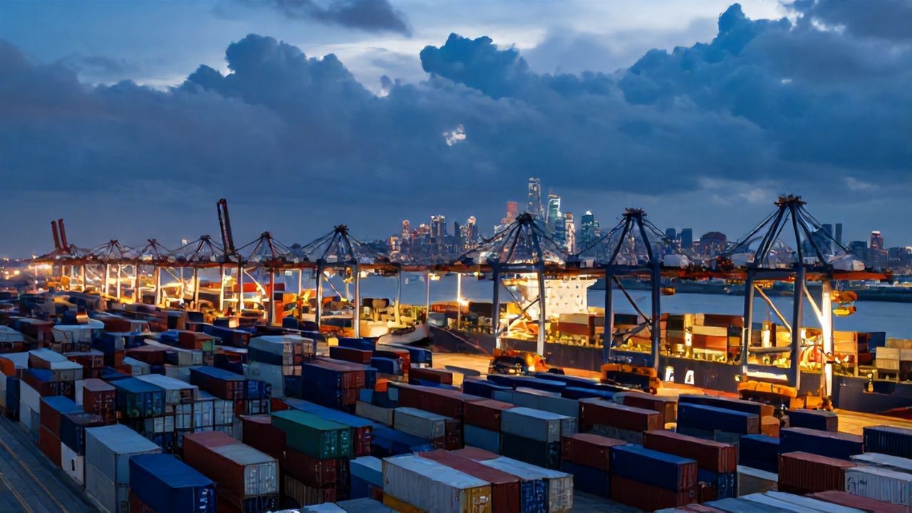 ABD Ekonomisinde Karışık Tablo: İşsizlik Azalırken Dış Açık Tırmanıyor