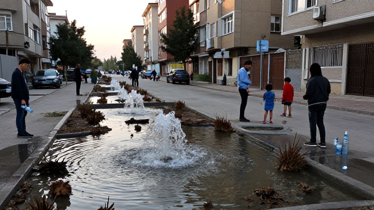 Ankara'da Su Kesintileri 12 Saate Varan Sürelerle Devam Ediyor